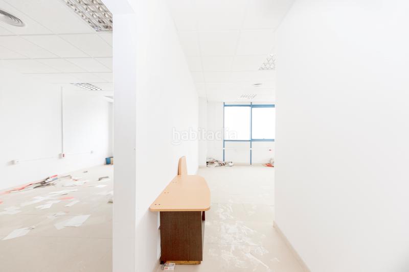 Foto d843f476-382f-4feb-b5da-8c34da3fa0c2. Office space in San Jerónimo - La Bachillera Sevilla