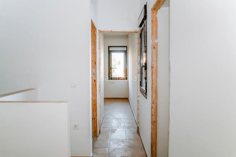 Foto 3ca41005-baae-4dcf-9da0-dde1610eecfc. Casa pareada solvia inmobiliaria chalet adosado en Cortegana