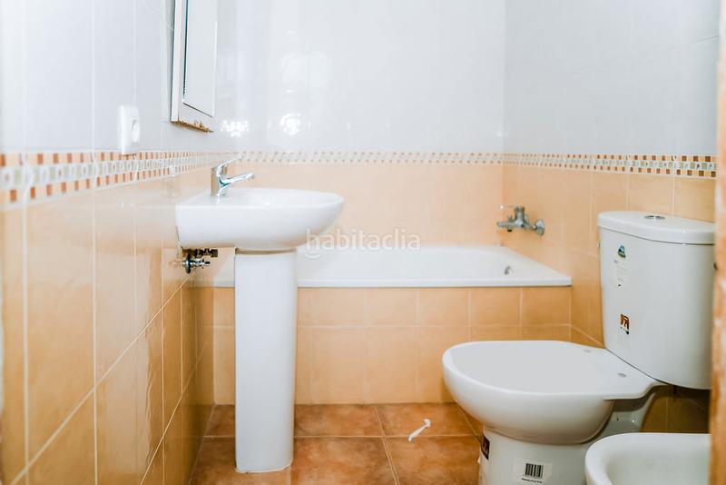 Foto 62febef4-1730-4948-93ea-24c724ae68ac. Casa pareada solvia inmobiliaria chalet adosado en Cortegana