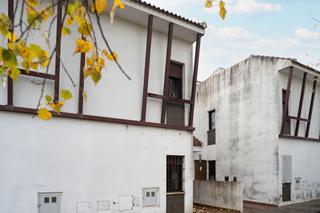 Casa aparellada  C/ oregano. Solvia inmobiliaria  chalet adosado cortegana