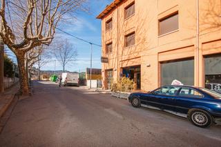 Edifici  C/ catorce de abril. Solvia inmobiliaria  hotel sant hilari sacalm