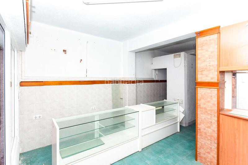 Foto 23469a52-c62e-48d0-b795-1346cd989384. Locale commerciale in Plaza Elíptica - República Argentina Gandia