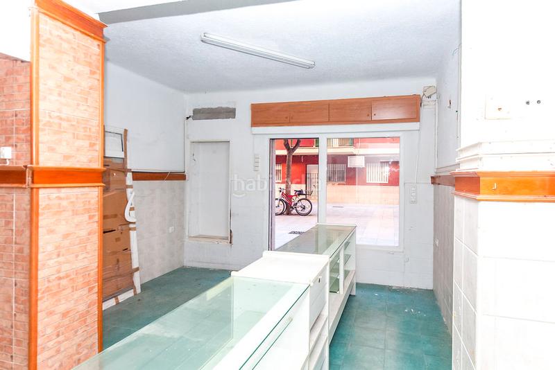 Foto 2c678b5a-71ca-472a-aef3-53461d2e2684. Locale commerciale in Plaza Elíptica - República Argentina Gandia