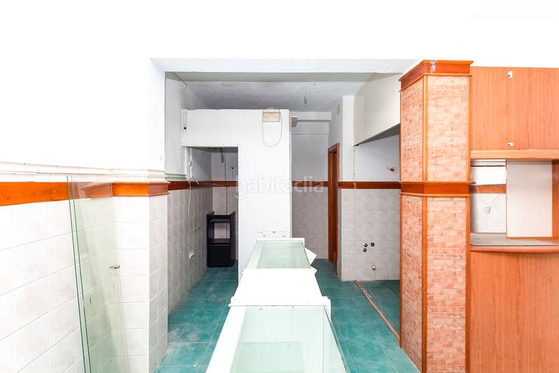 Foto d1704551-cba7-4af6-a247-950dd26c4679. Locale commerciale in Plaza Elíptica - República Argentina Gandia