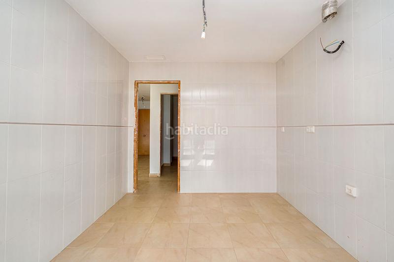 Foto 532364a2-275b-4a44-b28a-45bee0320f6a. Édifice dans Castalla