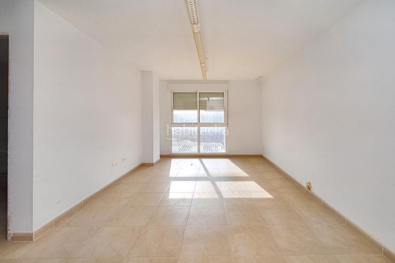 Foto adc43ff3-4808-4f4f-9895-16cef0236d98. Édifice dans Castalla