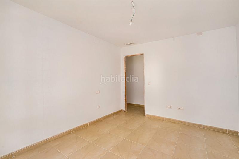 Foto d514de98-fe4f-4834-9cf8-b21660480415. Édifice dans Castalla