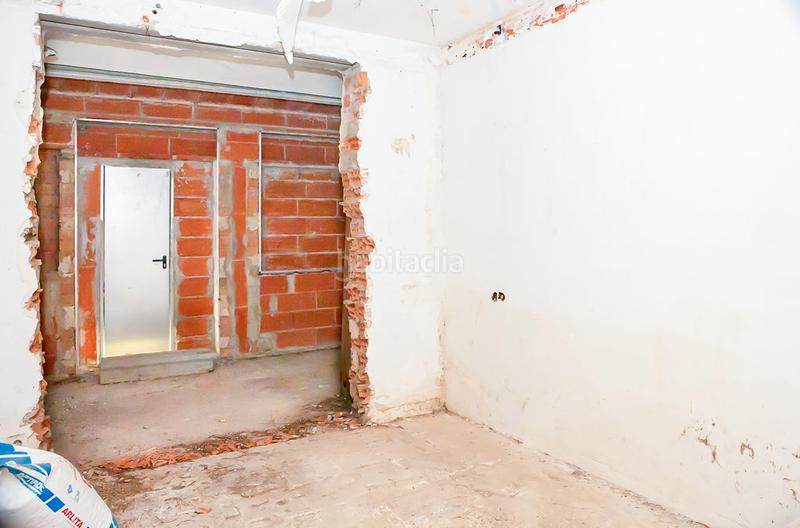 Foto f3857f87-1ca1-47cf-99cf-e54c15533a5e. Edificio in terrabrava - Tordera parc Tordera