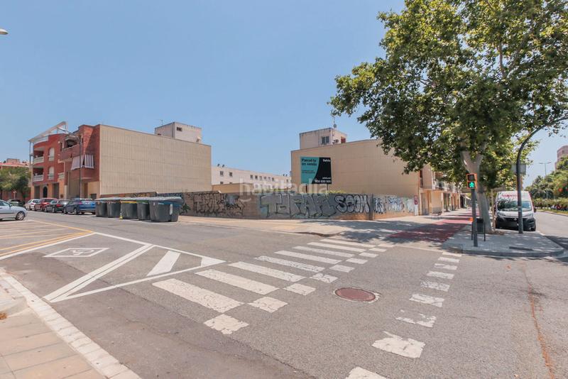 Foto a8668feb-772f-416b-8f36-ccf2154dbd1c. Finca rústica solvia inmobiliaria suelo urbano en Reus