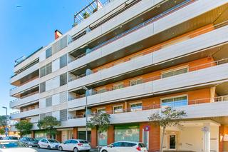 Local Comercial  C/ pare gari. Solvia inmobiliaria  locales vilanova i la geltrú