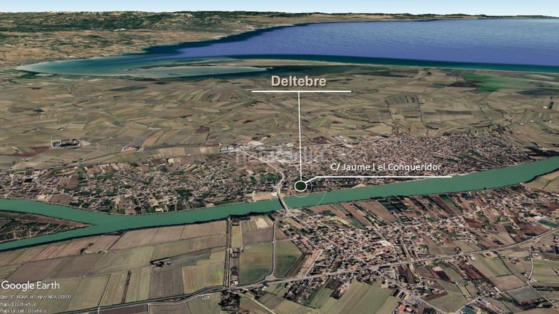 Foto 4d3eea5f-9ade-4efe-a490-aa767479fa8f. Edificio in Deltebre