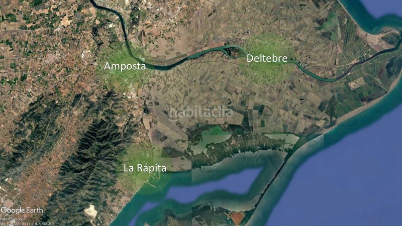 Foto b4fa4a85-614e-4df5-9562-71aace0291d3. Edificio in Deltebre