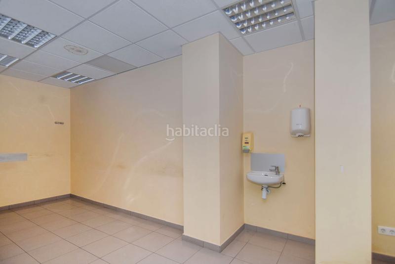 Foto 258ecb01-0cf8-460f-ae1a-9dd35dbd763f. Local commercial dans Ponent Granollers