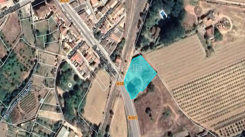 Foto b0f5cb9e-6b22-461b-bcd6-d9cc1dc30be3. Finca rústica a Ayerbe