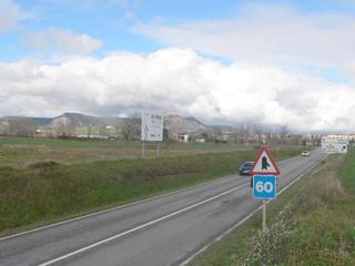 Finca rústica  Ptda pla del remei o pla graner - campo aviación -. Solvia inmobiliaria  suelo rústico vic