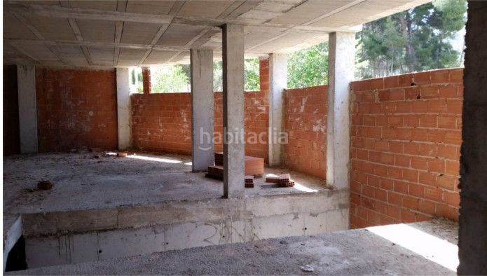Foto c3c4e35e-4f27-4957-a6c2-58d69d0081f6. Edifici a La Paz Villena