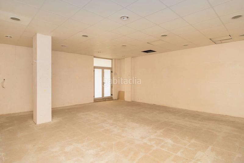 Foto 3fb9d389-3589-4560-b51b-e1d5c2fbab96. Geschäftsraum in Estadi-Santa Anna Vic