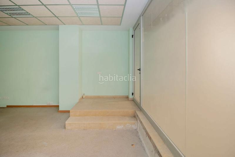 Foto bf34c0b0-5464-46c5-8643-393333073c70. Geschäftsraum in Estadi-Santa Anna Vic