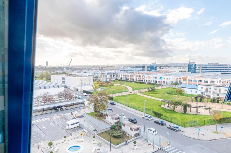 Foto 246fe6a8-75c3-4045-95e8-3da4b3d6cdca. Bureau dans San Jerónimo - La Bachillera Sevilla