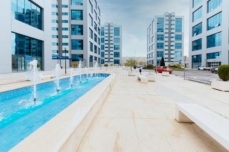 Foto 8ac0f215-f1f2-49d8-a888-a4d91288f597. Bureau dans San Jerónimo - La Bachillera Sevilla