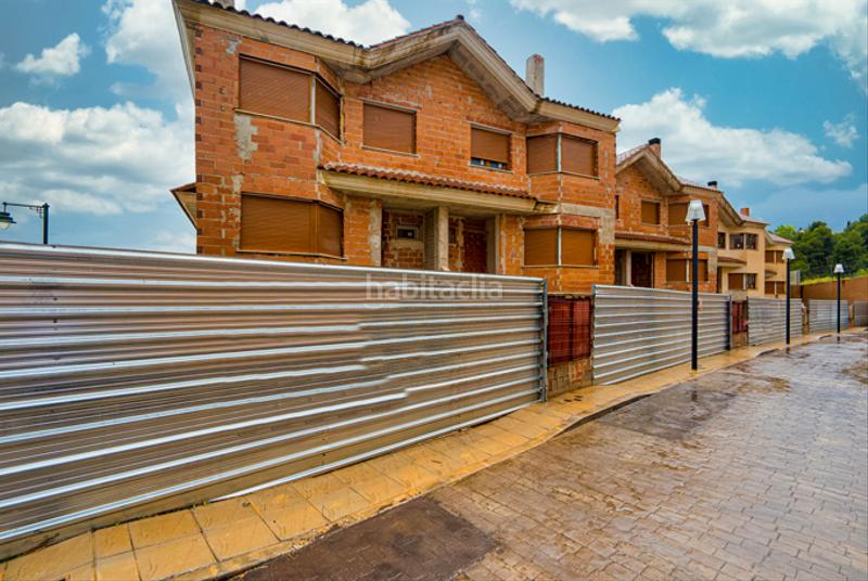 Foto 9dd78077-5e66-45c7-9cbc-8471544e5cb5. Edifici a Zona Nord Alcoi
