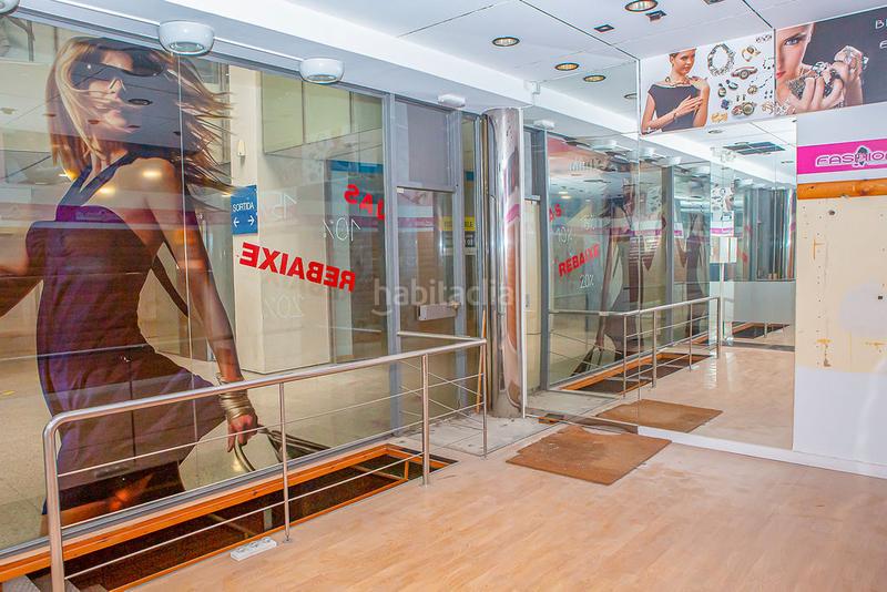 Foto 63318ccf-4cf7-404e-b0f4-8f7251d93381. Locale commerciale in Centre Granollers