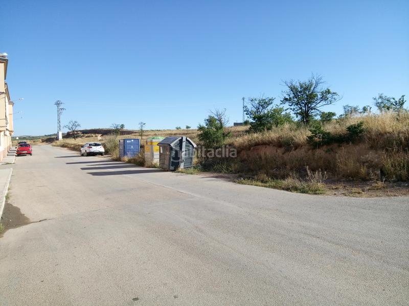 Foto c766e35d-1e49-4676-8427-a395be925d8e. Finca rústica a Requena