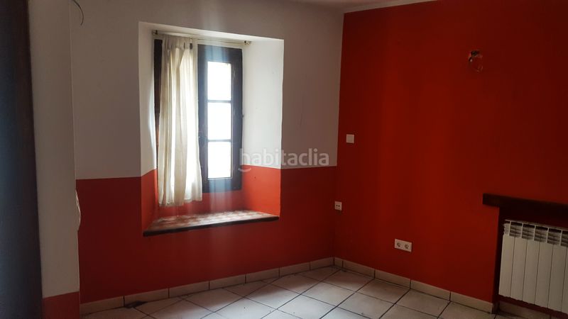Foto 5c54b7e3-8168-4aec-a5ee-5943512c5d52. Xalet a Almarza
