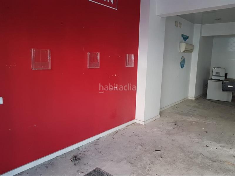 Foto 40d3ac47-837d-44e0-a467-551c61334924. Local commercial dans Creu de Barberà Sabadell