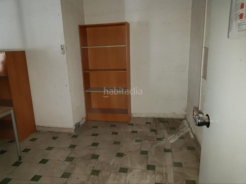 Foto e611a7bb-150e-498e-8321-a9b224b6d3cc. Local commercial dans Creu de Barberà Sabadell