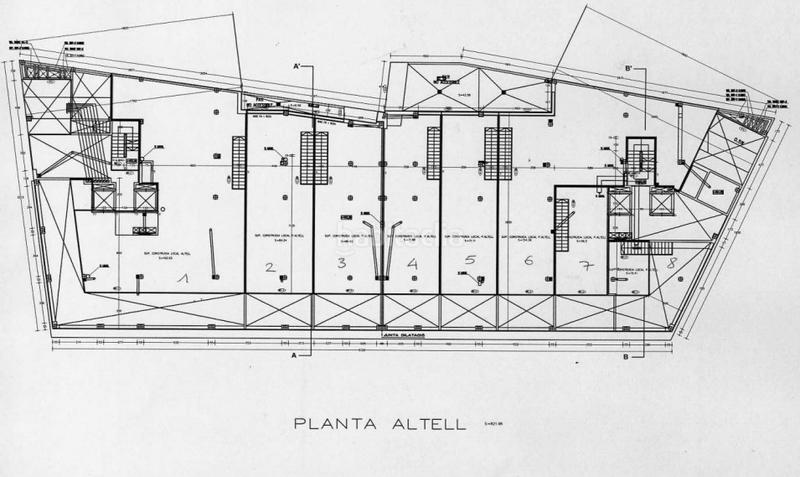 Foto 5b0b9719-2c2a-4f2a-b6f7-6fc6cd8bfe75. Locale commerciale in Centre Sabadell