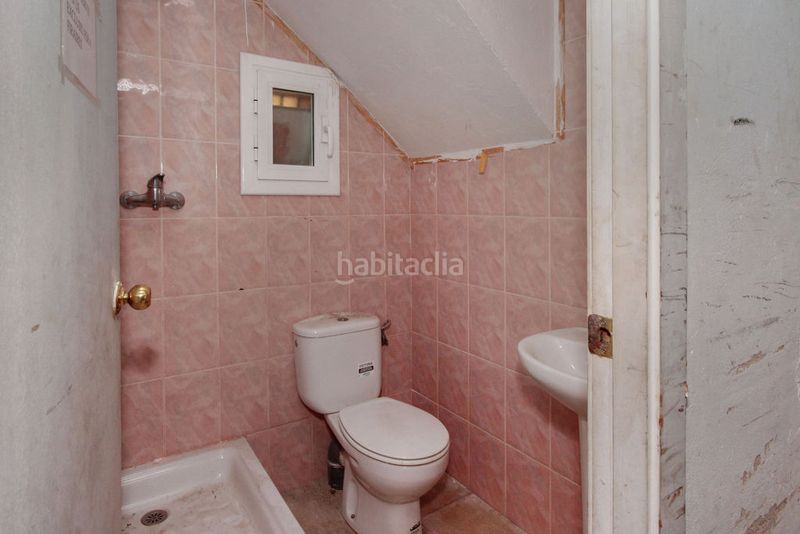 Foto 1060fd06-fa6c-4525-9f07-806dafc7b7d6. Local comercial a Raval Barcelona