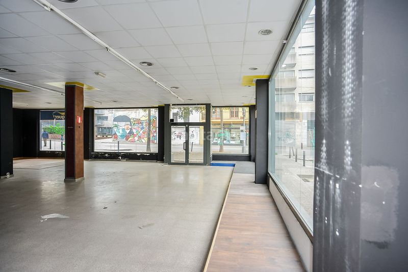 Foto 7ab93bb9-bc5d-4335-81de-2b761a4c376f. Local comercial a Santa Eugenia Girona