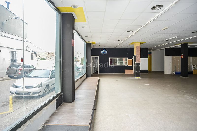 Foto d68db5cb-243c-4fe4-a9b9-3843660a3084. Local comercial a Santa Eugenia Girona