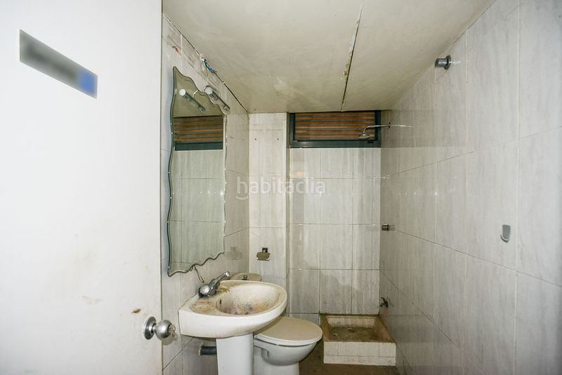 Foto e0a4815b-1ef0-490e-b63f-ad68a50c59ff. Local comercial a Santa Eugenia Girona