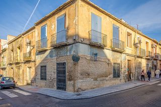 Pis  C/ capuchinos - pz monserrate. Solvia inmobiliaria  piso orihuela