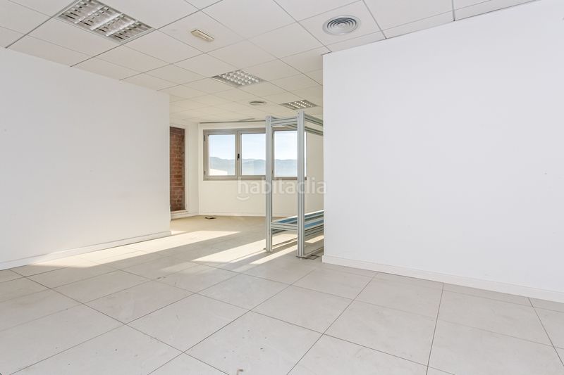 Foto 6af254d3-a347-44fc-8693-37c224c89927. Oficina solvia inmobiliaria oficinas en Roquetes-Can Magí Sant Cugat del Vallès