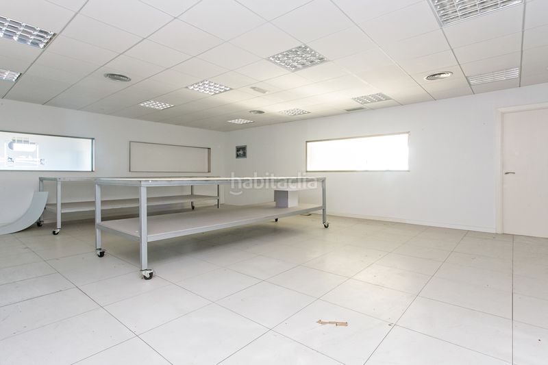 Foto ee9528bb-0e9b-40b2-86dc-7101636e6ca2. Oficina solvia inmobiliaria oficinas en Roquetes-Can Magí Sant Cugat del Vallès