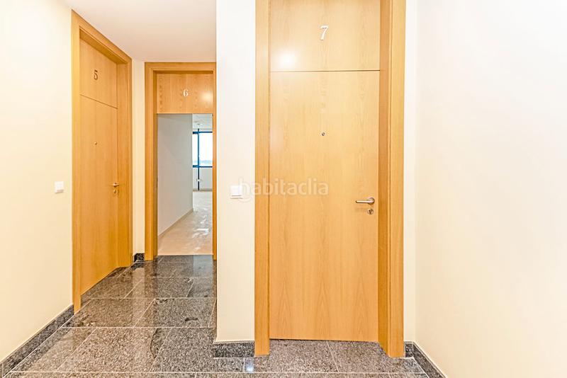 Foto 782135c8-60c9-400d-a7e9-1622268f4e45. Ufficio con parcheggio in San Jerónimo - La Bachillera Sevilla