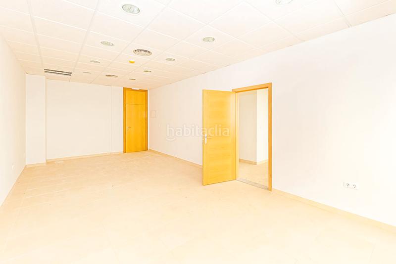 Foto 12d973be-d01d-43c5-9403-9af2fd80160b. Büro mit parking in San Jerónimo - La Bachillera Sevilla