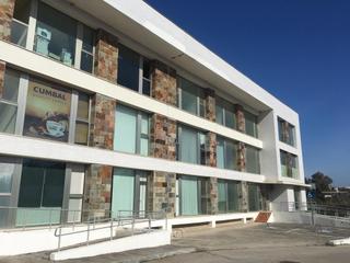 Oficina  Av las golondrinas. Solvia inmobiliaria  oficinas guadacorte