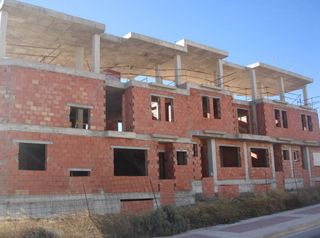 Building in C/ ronda foia, sc oeste-uzi 2 - llauria. Solvia inmobiliaria - en construccion castalla