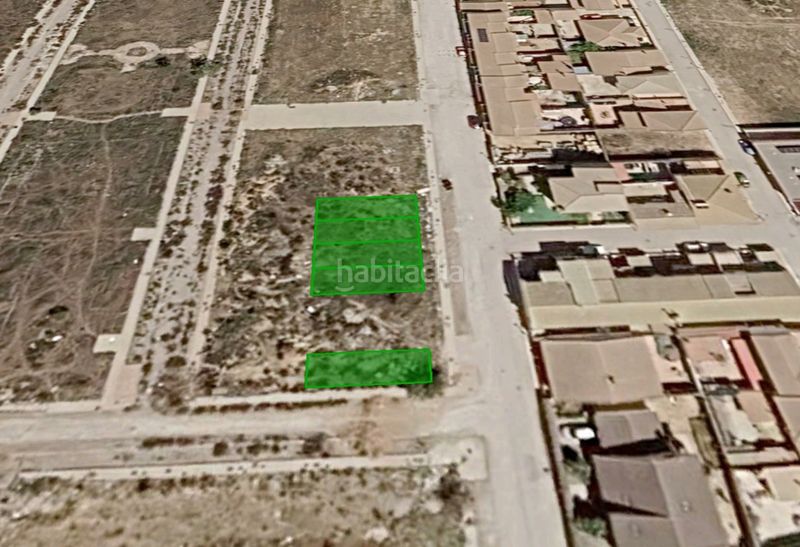 Foto 2f8cbd15-b2a7-437a-95b5-b6cace155885. Finca rústica a Iznalloz