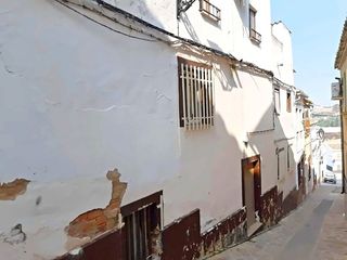 Xalet  C/ crespo. Solvia inmobiliaria  casa baena
