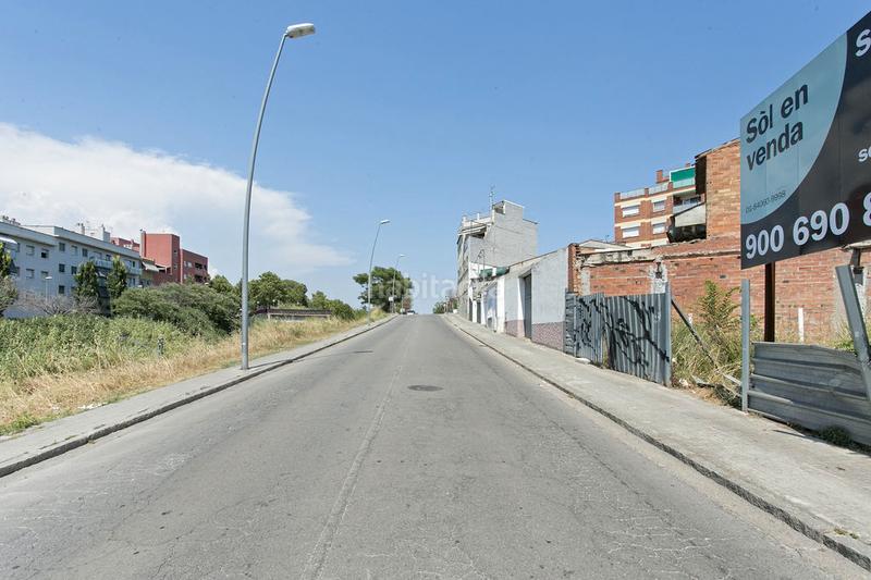 Foto 311480fe-8cb1-4ca7-a7dd-bc7aac3d2f96. Fondo rustico in Col·legis Nous Mollet del Vallès