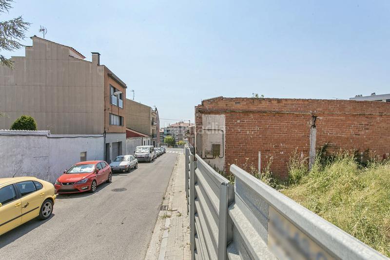 Foto a82a4a07-bd43-436e-bc9e-63897469e436. Fondo rustico in Col·legis Nous Mollet del Vallès