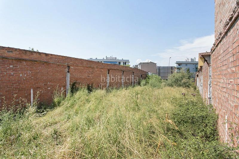 Foto a8dc5a69-5d7d-4808-aae9-f318e535003e. Fondo rustico in Col·legis Nous Mollet del Vallès