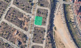 Finca rústica  C/ manuel de pedrolo. Solvia inmobiliaria  solares vendrell el