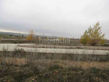 Foto 178b2fbe-9e55-417e-ab83-01440f4940d0. Finca rústica a Saldaña de Burgos