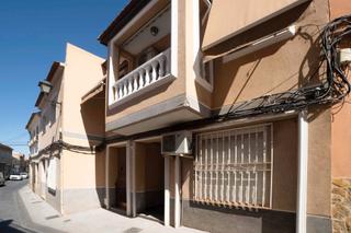 Pis  C/ encomienda. Solvia inmobiliaria  piso lorquí